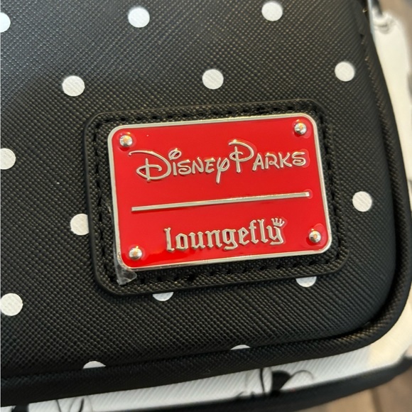 OFFICIAL DISNEYLAND BACKPACK - Picture 2 of 6